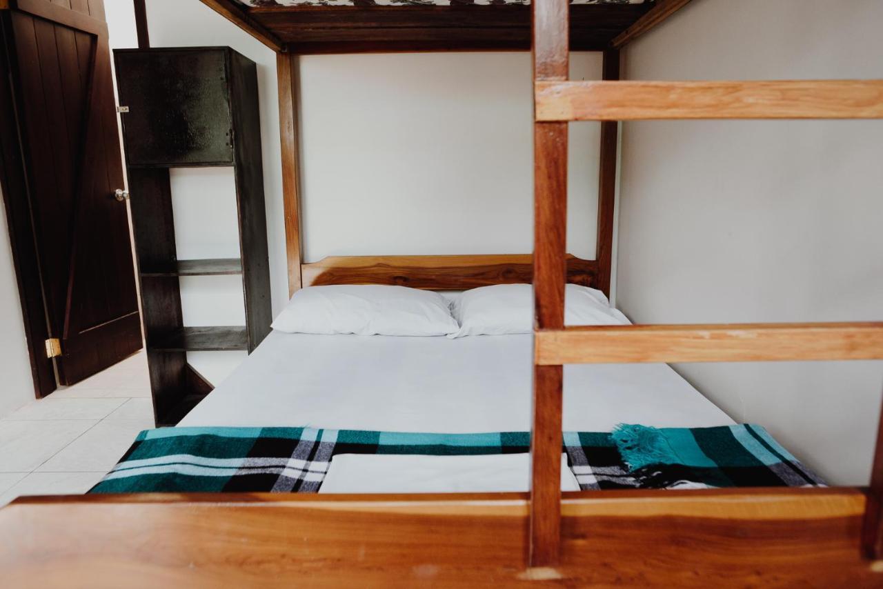 Hostel Esperanto Surf *
